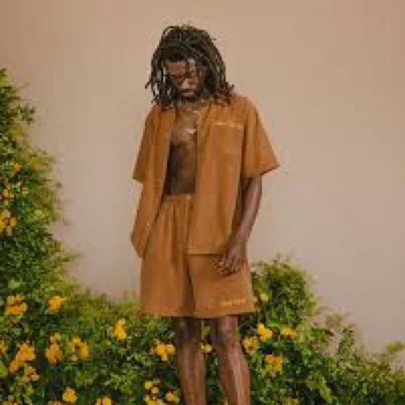 Joe Fresh goods “outside clothes” set